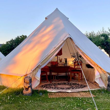 Hôtel Sorby Glamping à Klockrike Extérieur photo