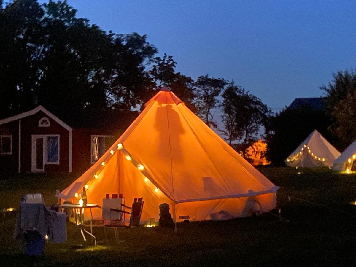 Hôtel Sorby Glamping à Klockrike Extérieur photo