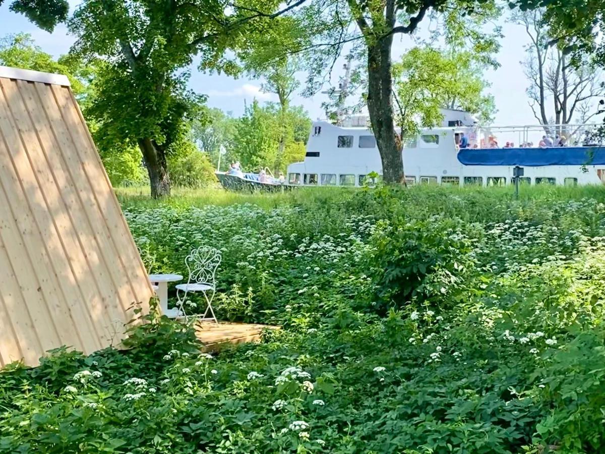 Hôtel Sorby Glamping à Klockrike Extérieur photo