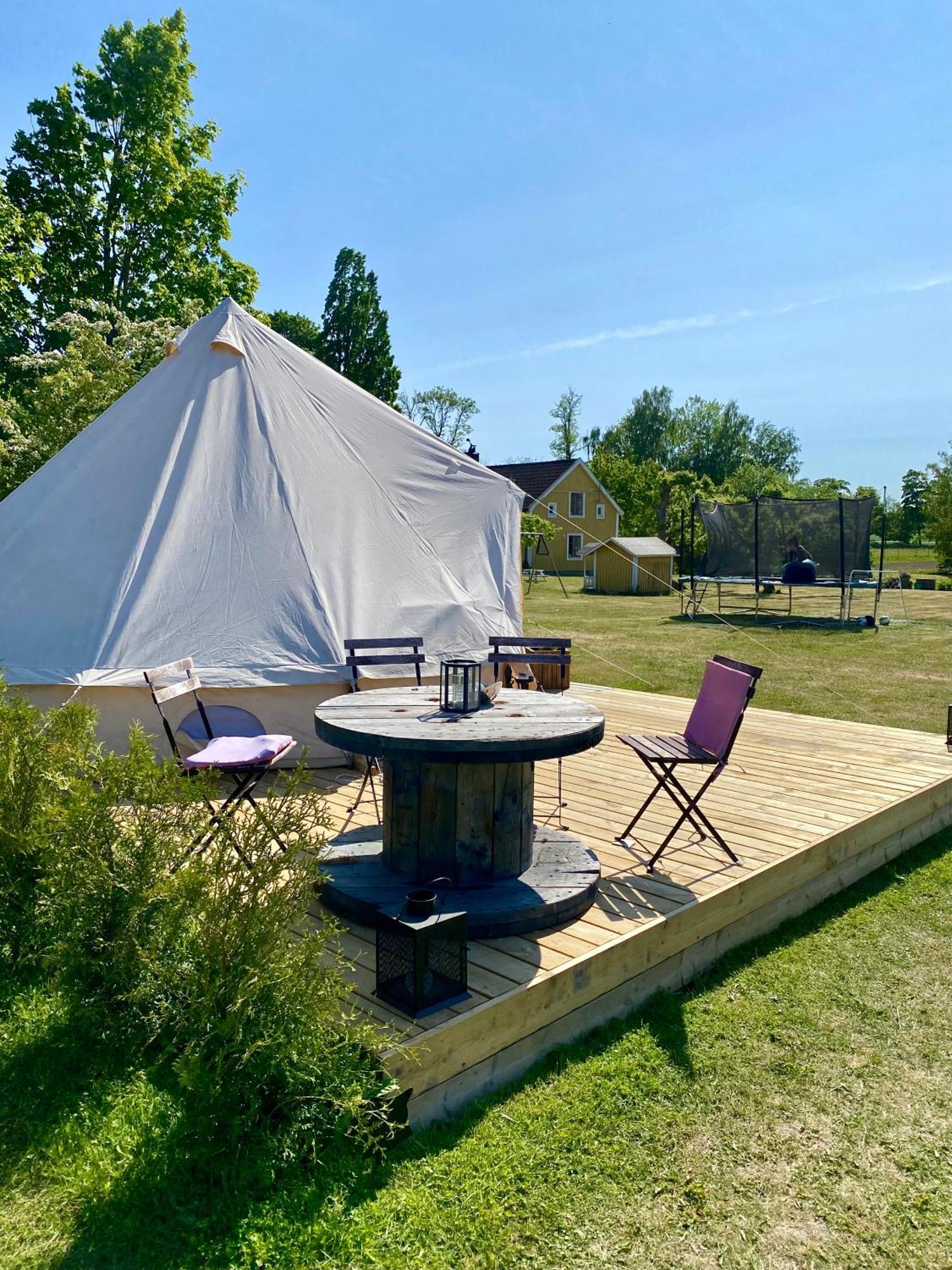 Hôtel Sorby Glamping à Klockrike Extérieur photo